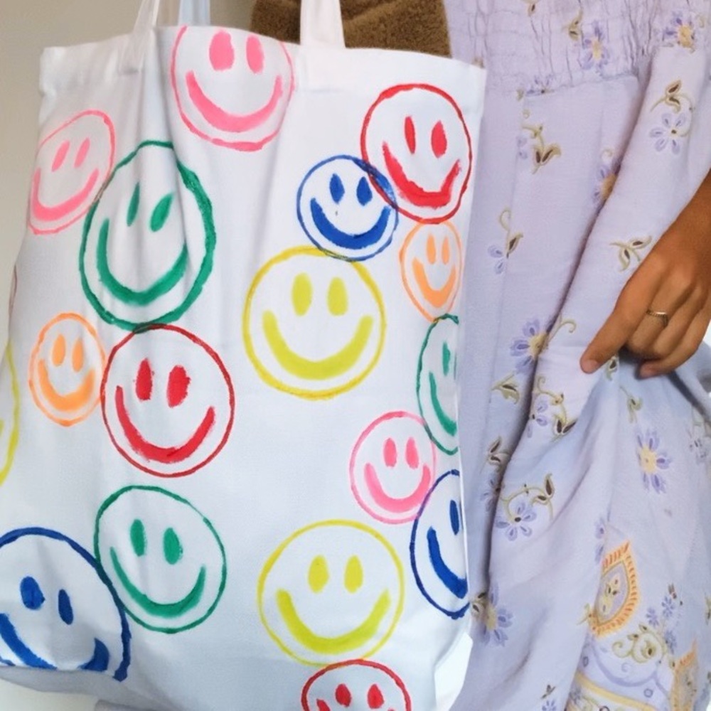 happy tote